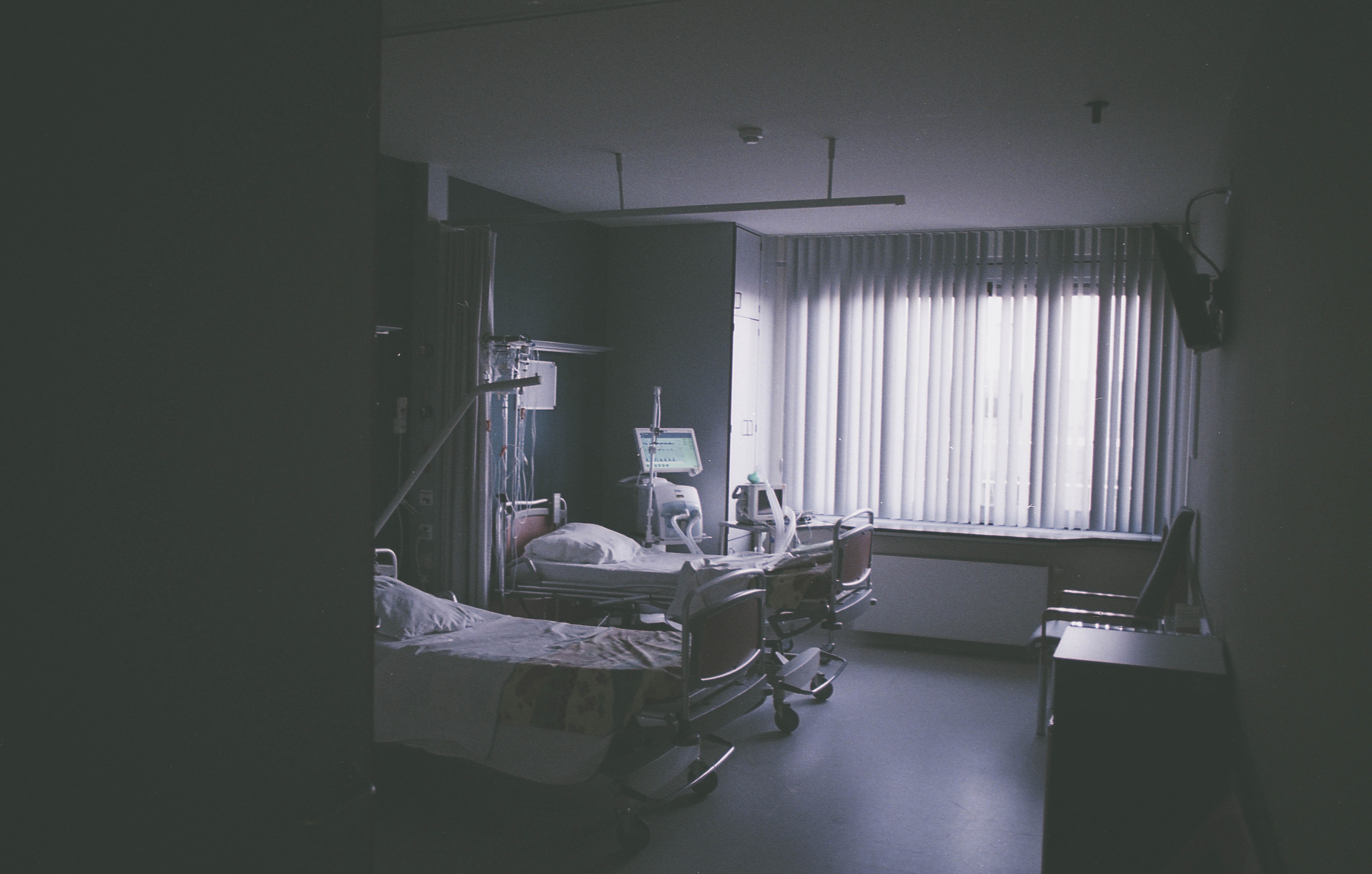 choosing the right type of hospital room